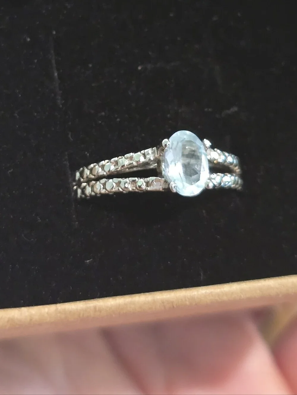 Sterling Silver Aquamarine Split-Shank Ring with Pavé Accents